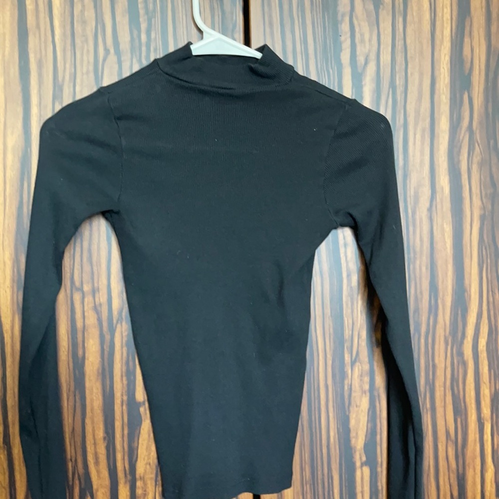 Brandy Melville black turtle neck